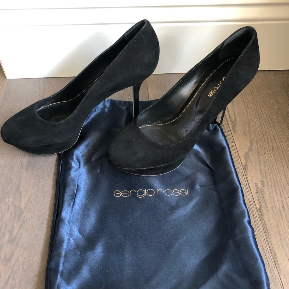 Sergio Rossi suede pump